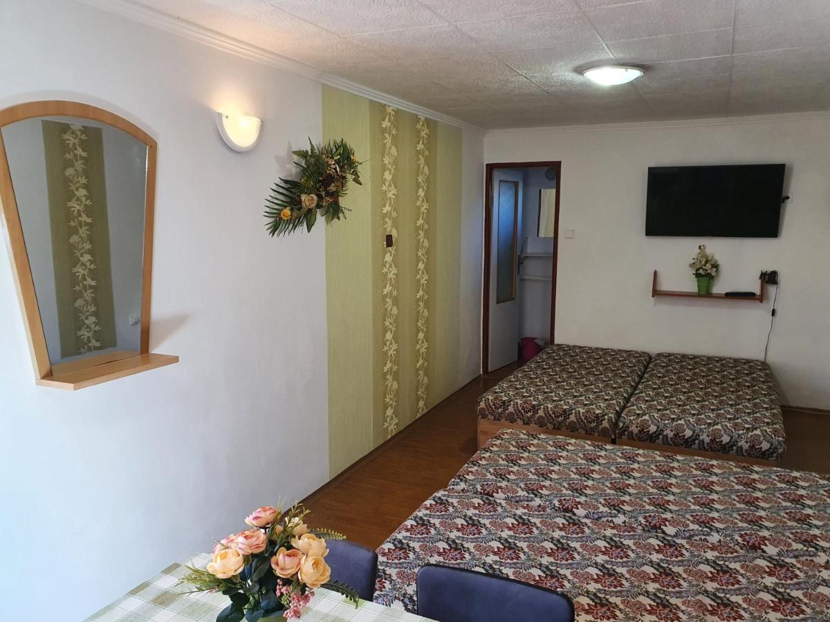 Apartamento Privat U Jozefa Foeldesa Veľký Meder Exterior foto
